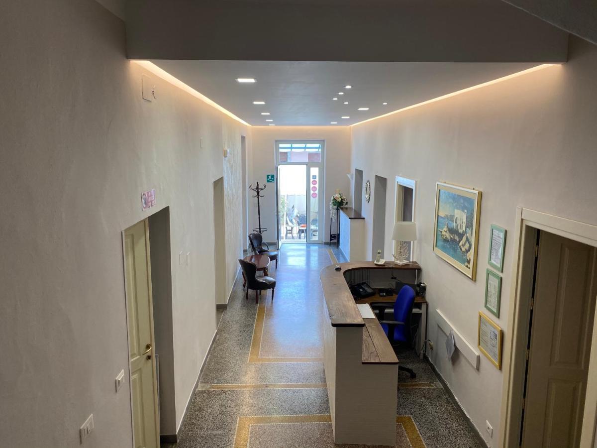 Hotel Ines Varazze Luaran gambar