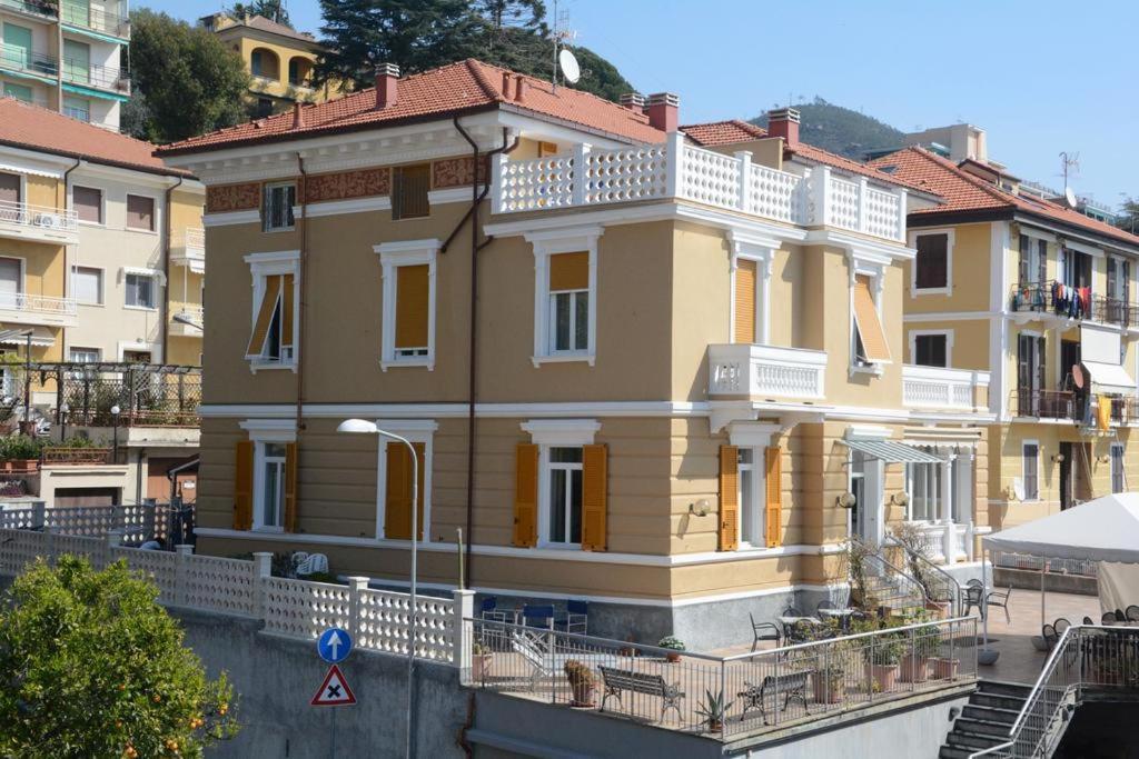 Hotel Ines Varazze Luaran gambar